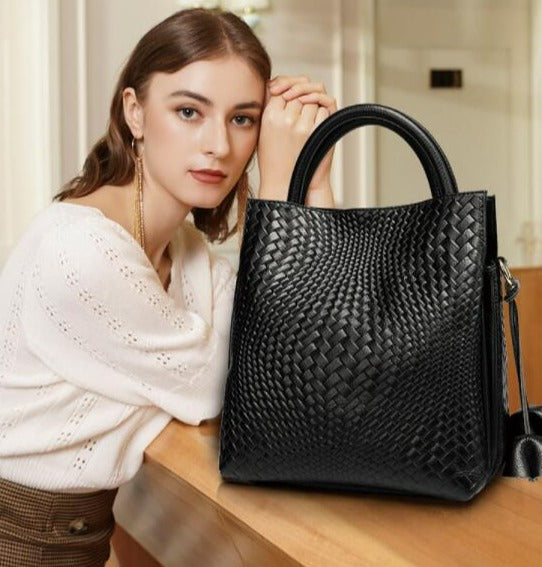 Sac Cabas Luxe Élégant Embrace en Cuir