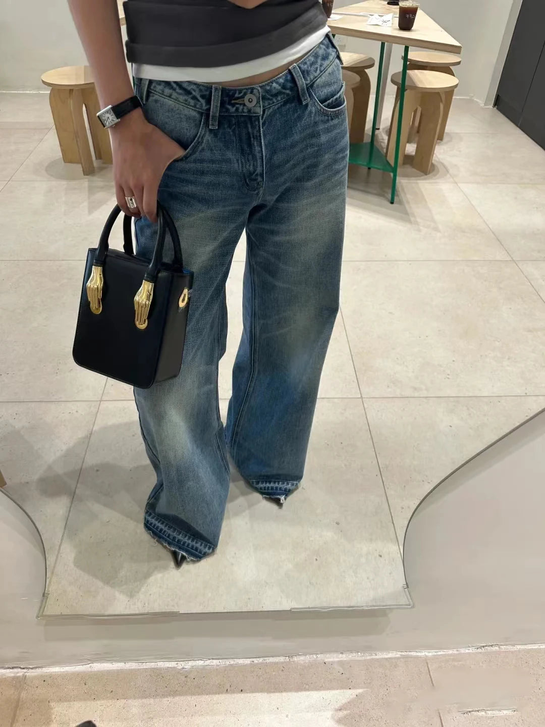 Sac à Main Lumineux en Cuir