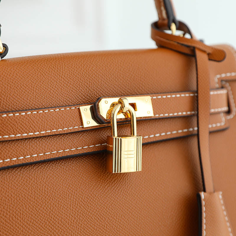 Le Sac Milan - Signature Distinctive
