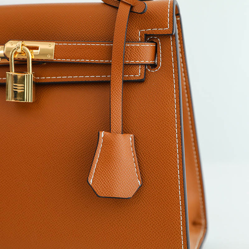 Le Sac Milan - Signature Distinctive